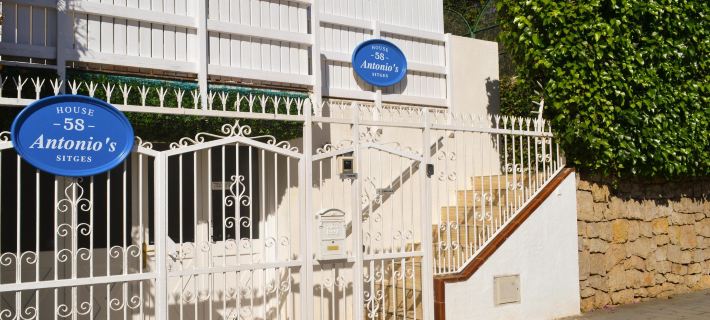 Antonio's House Hotels in Sitges