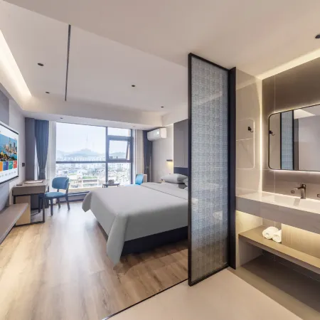 Jiaxin Hotel (Luzhou Bubugao New World)
