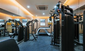 R ROYALSS HOTEL(Chengdu Jinniu Wanda North Railway Station))