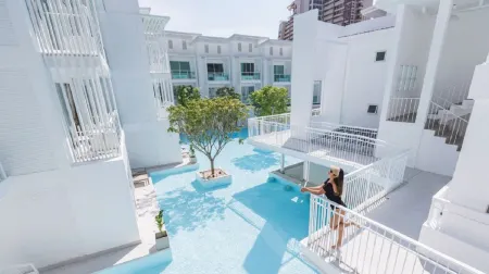 Prima Hotel Pattaya Отели рядом с достопримечательностью «Музей искусств в 3 D»