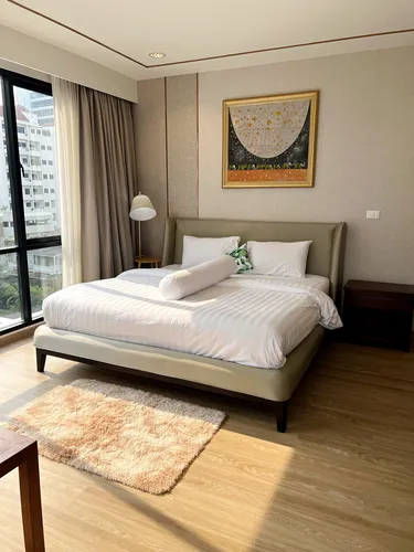 รูปภาพของสาทร 111