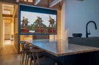 Hanasatomachi Machiya House