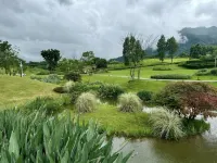 Gaoqiao Li · Mountain-Side Courtyard Hotels near Zhanggou Town