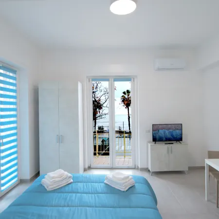 Rocciola Home - Azzurro Apartment