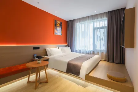 Qingdao Lingyu Hotel