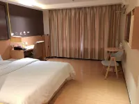 7Days Inn Chain Hotel (Longchuan Xincheng) Hotels in Longchuan