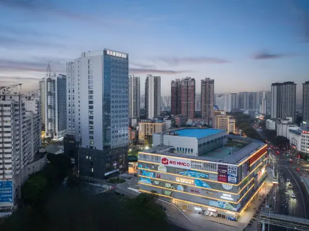 MEHOOD LESTIE Hotel (Nanning Chaoyang Square Subway Station Sanjie Liangxiang) Отели рядом с достопримечательностью «Guangxi University of Finance and Economics Xiuling Campus»