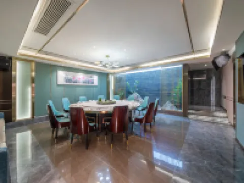 羅城瀾山スマートホテル 羅城のホテル