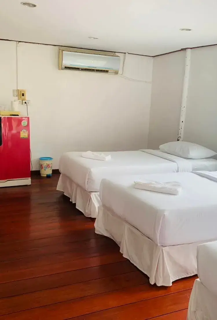 ห้องสามเตียง โซน B