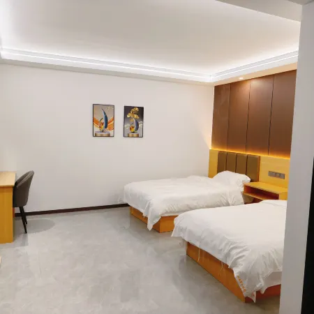 Shuanghai Business Hotel
