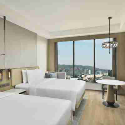 Navi Mumbai Marriott Hotel Rooms