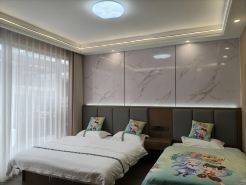 Dali Fanghua Hotel （Dali Fengyi Airport Shop）