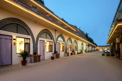 Cave Hotel Hotels near Hukou Scenic Area