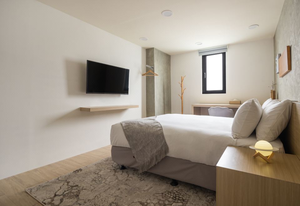 NINGCUI HOTEL