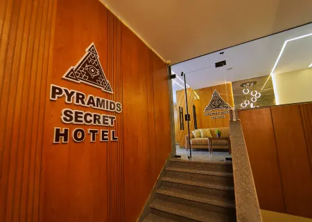 Pyramids Secret Hotel Отели в г. Kafr Nassar