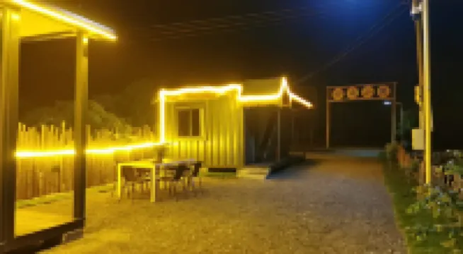 Xiangjian Xiaoyuan Homestay