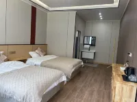 Renqing Homestay