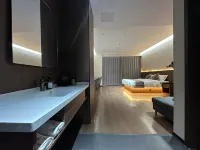 Hongluan Xingju Homestay