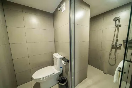 Boton International Apartment (Yangjiang City Government Service Center Yuanyang Lake Park Branch)