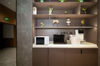 Walnut Talk Hotel (Liaocheng Ancient city on water Lake Scenic Area City People's Hospital Branch)