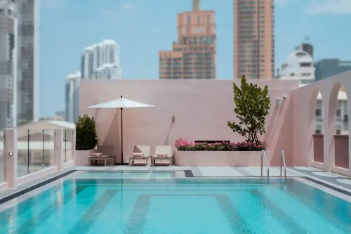 曼谷安蔚素坤逸酒店