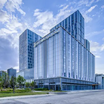 Baiyulan Hotel (Qinhan New City Subway Station Branch in Xixian New Area) Hotels in der Nähe von Qin Xianyang Palace Site Museum