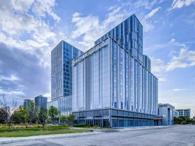 Baiyulan Hotel (Qinhan New City Subway Station Branch in Xixian New Area) Hotels near Qinhan Civilization Museum