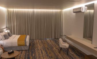 Royal Palace Hotel - Financial District
