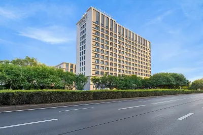 Lifeng Hotel (Urumqi Changchun Road Innovation Square Branch) Hotels in der Nähe von Xinjiang Institute of Light Industry Technology