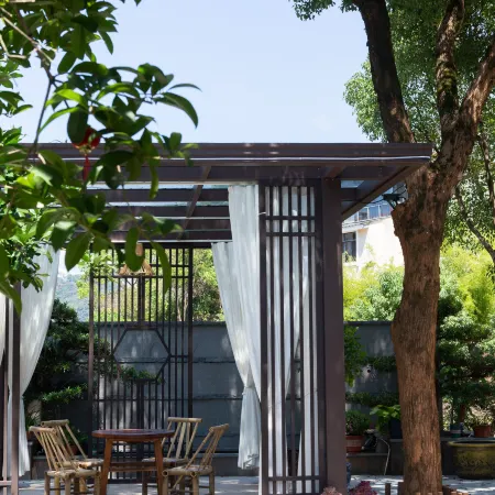 Floral Hotel·Fulin Jingshe Hotel (Wuyishan Sangu Resort Branch)
