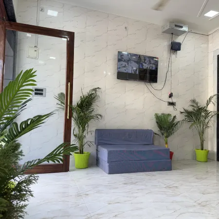 Vimla Residency Hotel Near Prem Mandir