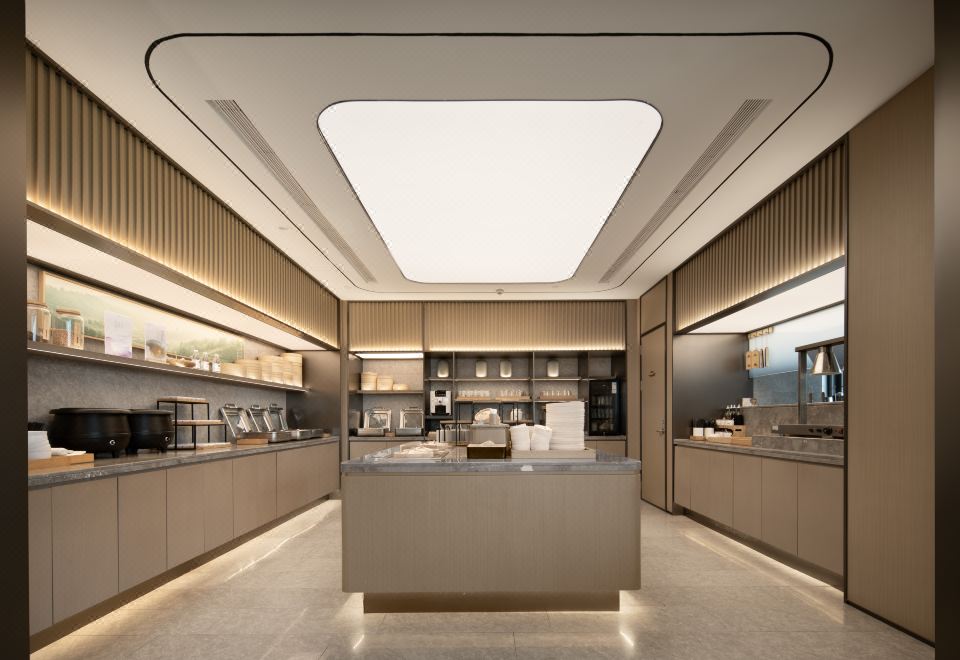 JI 호텔 주변 싼샤 광장 보행자 거리 풍경