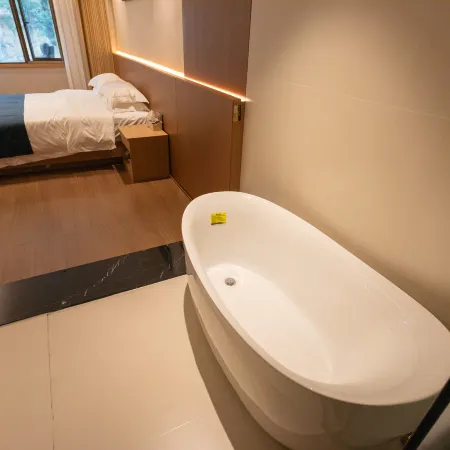 Baojing Tianfu Shiji Hotel