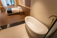 Baojing Tianfu Shiji Hotel