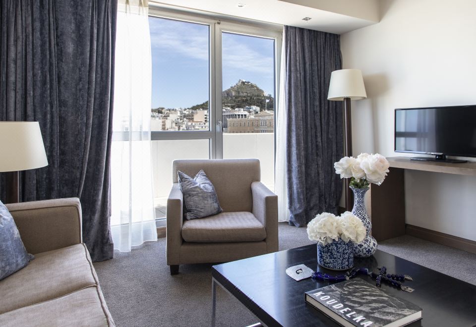 5. 아말리아 호텔 ..