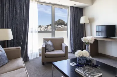 Hotel Amalia Athens Các khách sạn gần The Jewish Museum of Greece