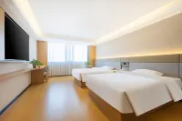 Yizhi Hotel (Luohe Linying) Hotels near Site of the Zunyi Conference