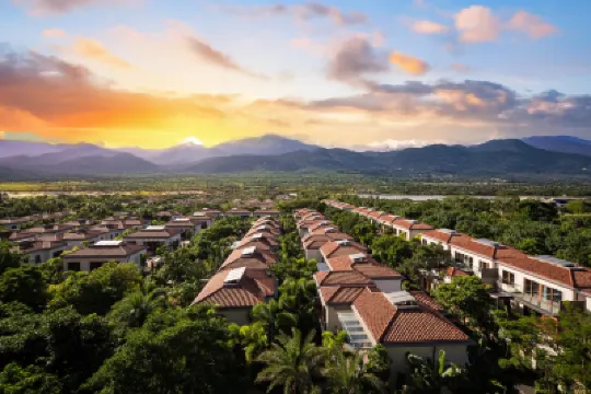 Floral Xingfuli Villa (Sanya Haitang Bay) Hotels in Sanya