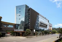 Jinchen Garden Hotel (Central Sky Street) - Airport Shuttle