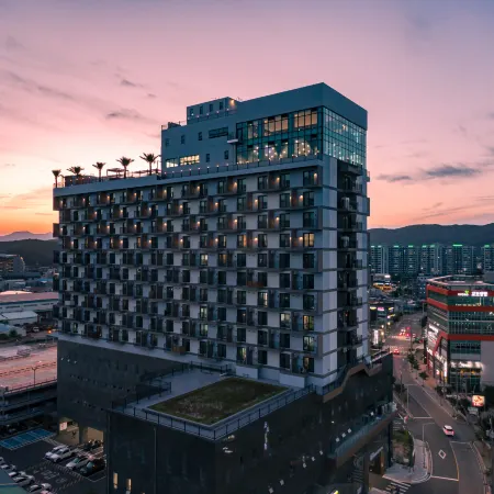 Chestertons Gyeongju Отели рядом с достопримечательностью «Парк Хвансон»