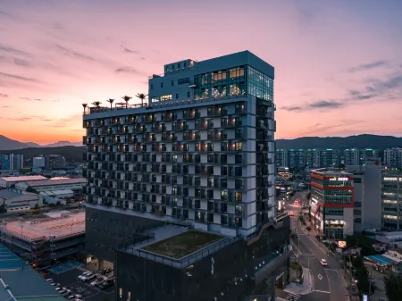 Chestertons Gyeongju Отели рядом с достопримечательностью «Gyeongju World Entertainment Park»