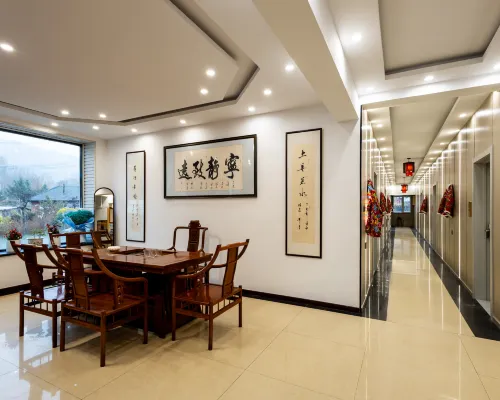 Floral Hotel · Qixi Hotel (Xuegu Scenic Area Branch) Питание Photos