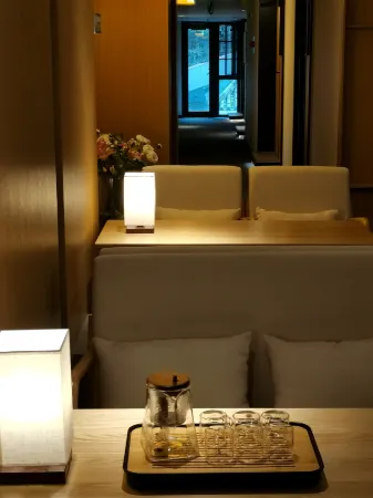 ChamBu AnTian  Hotel (Leshan Giant Buddha Food Street)