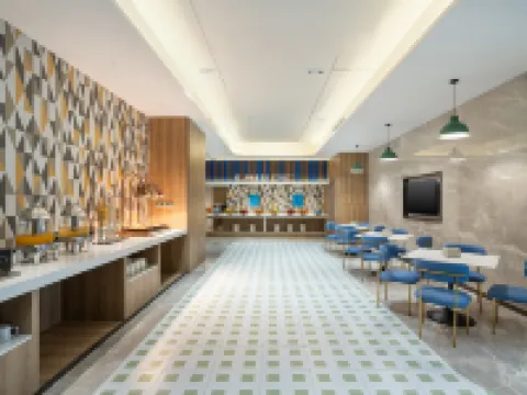 Holiday Inn Express Sihui City Center by IHG Hotele w: Sihui