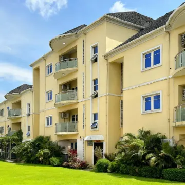 JUN YUE Ikeja Lagos hotel Hotels near kalakuta museum