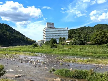 三朝ロイヤルホテル