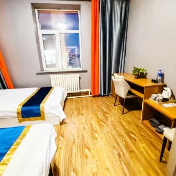 Hotel Sofia(next to the central pedestrian street)