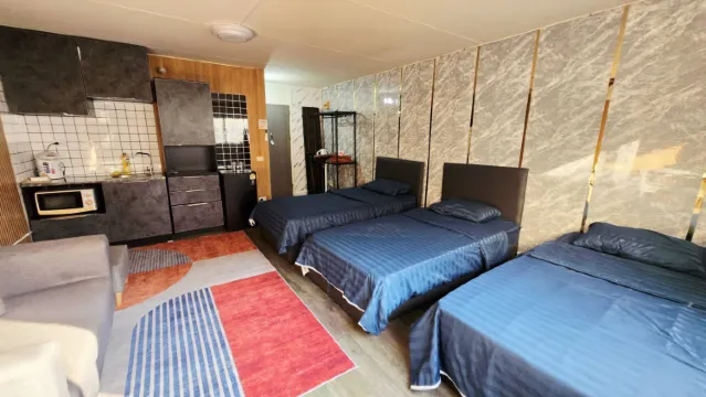 ห้องเตียงแยก 3 ท่าน อาคาร C9