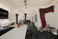 Chantilly Left Bank French Designer Homestay - Barer