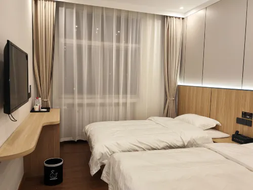 Whale Express Hotel
